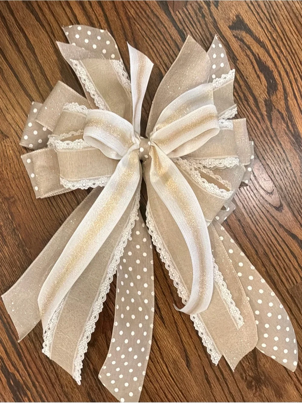Elegant Cream and Tan Decorative Holiday Bow Wreath Accent